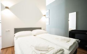 Lovely 2-Bedroom Apartment Next To Praterstern