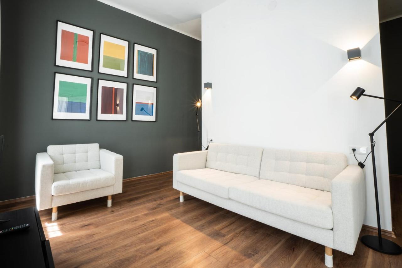 Lovely 2-Bedroom Apartment Next To Praterstern Vienna Esterno foto